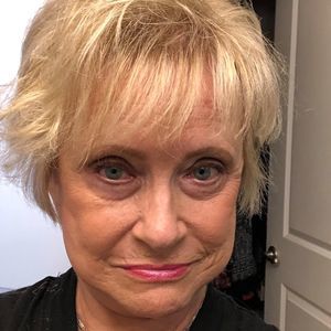 Meet your Posher, Sharon
